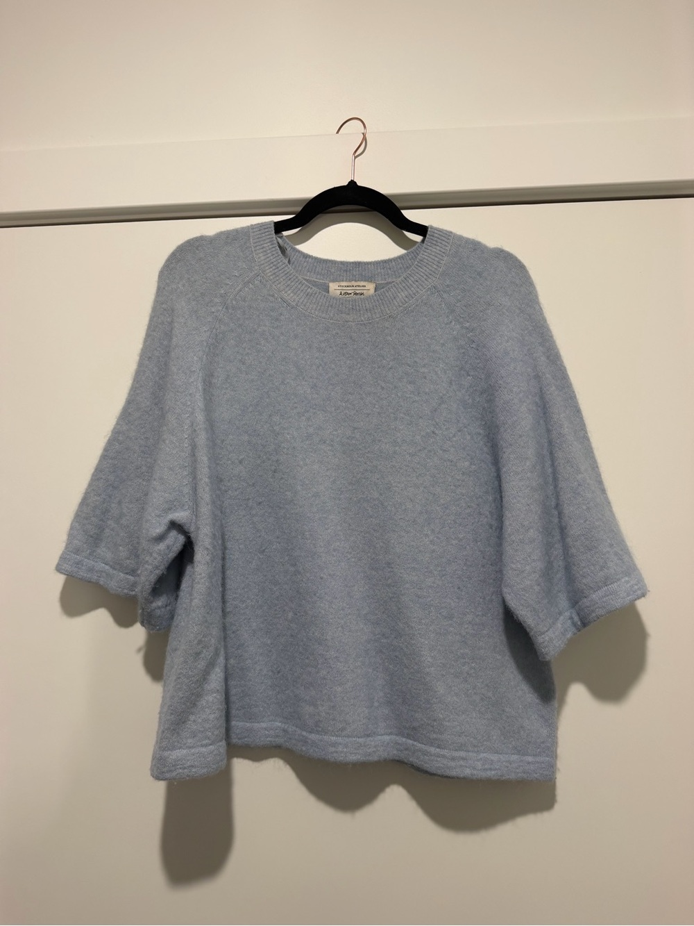 & Other Stories Shortsleeve Alpaca Women's Sweater - Picture 2 of 3